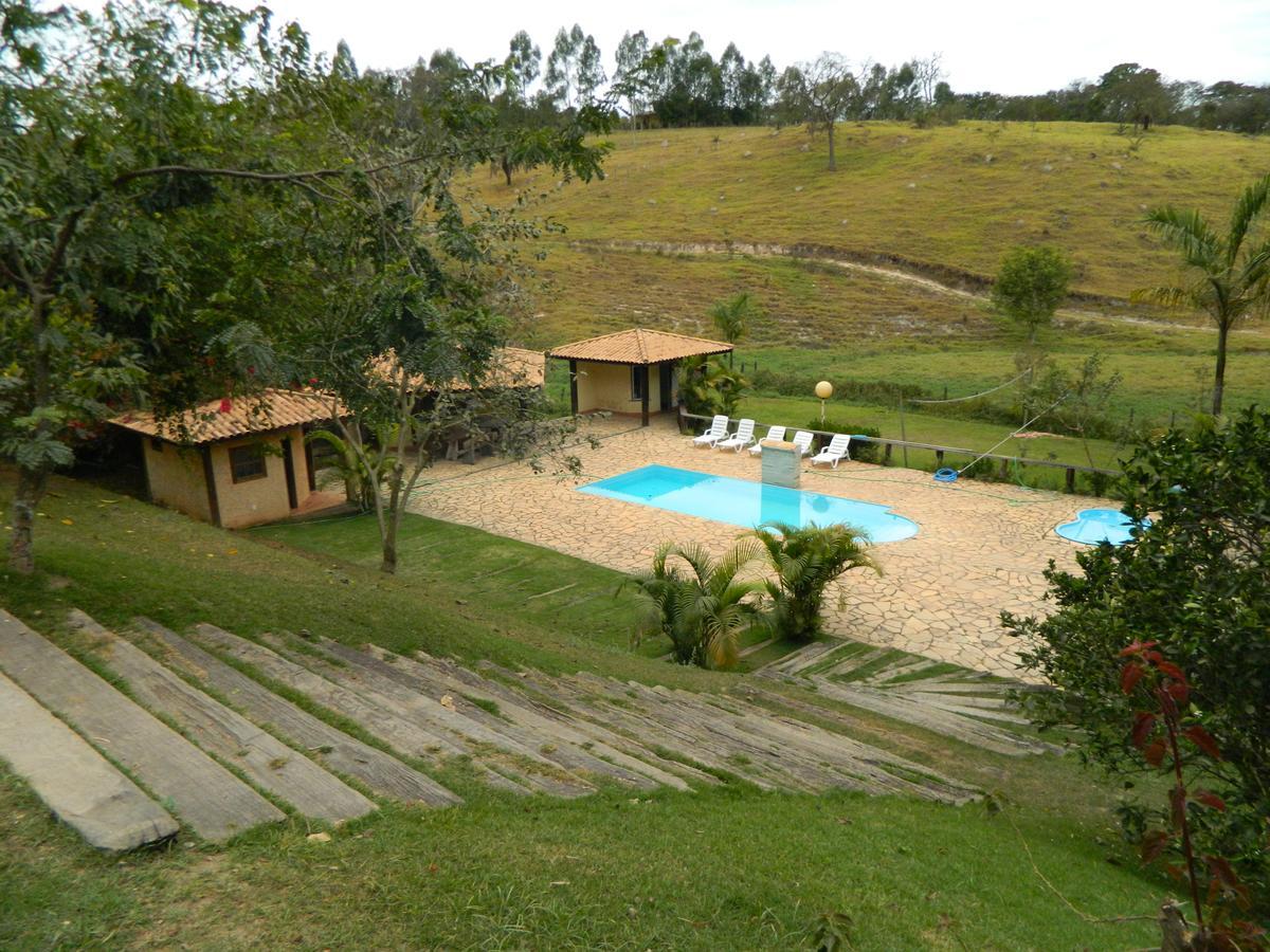 Pousada Nossa Fazendinha Brumadinho Exterior photo